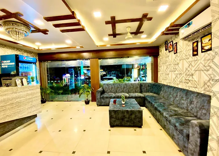 Hotel Sky Park Shamshabad